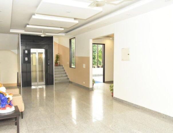 Sector 43, Plot No. 610, Golf Course Road — image 7