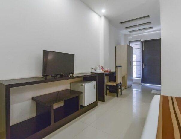 Sector 43, Plot No. 610, Golf Course Road — image 10