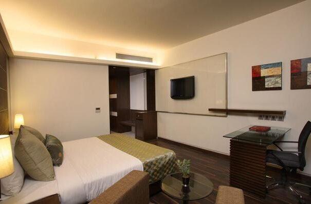 1/59, M-Block, DLF Phase-2 — image 7